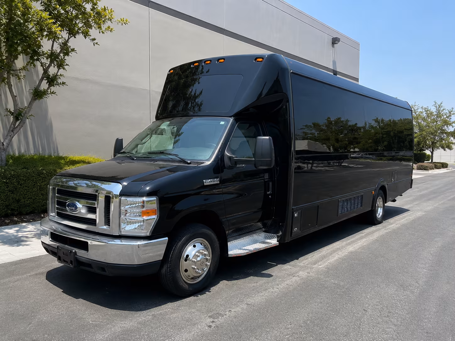 do extra stops add to the cost of a bus rental in gaithersburg