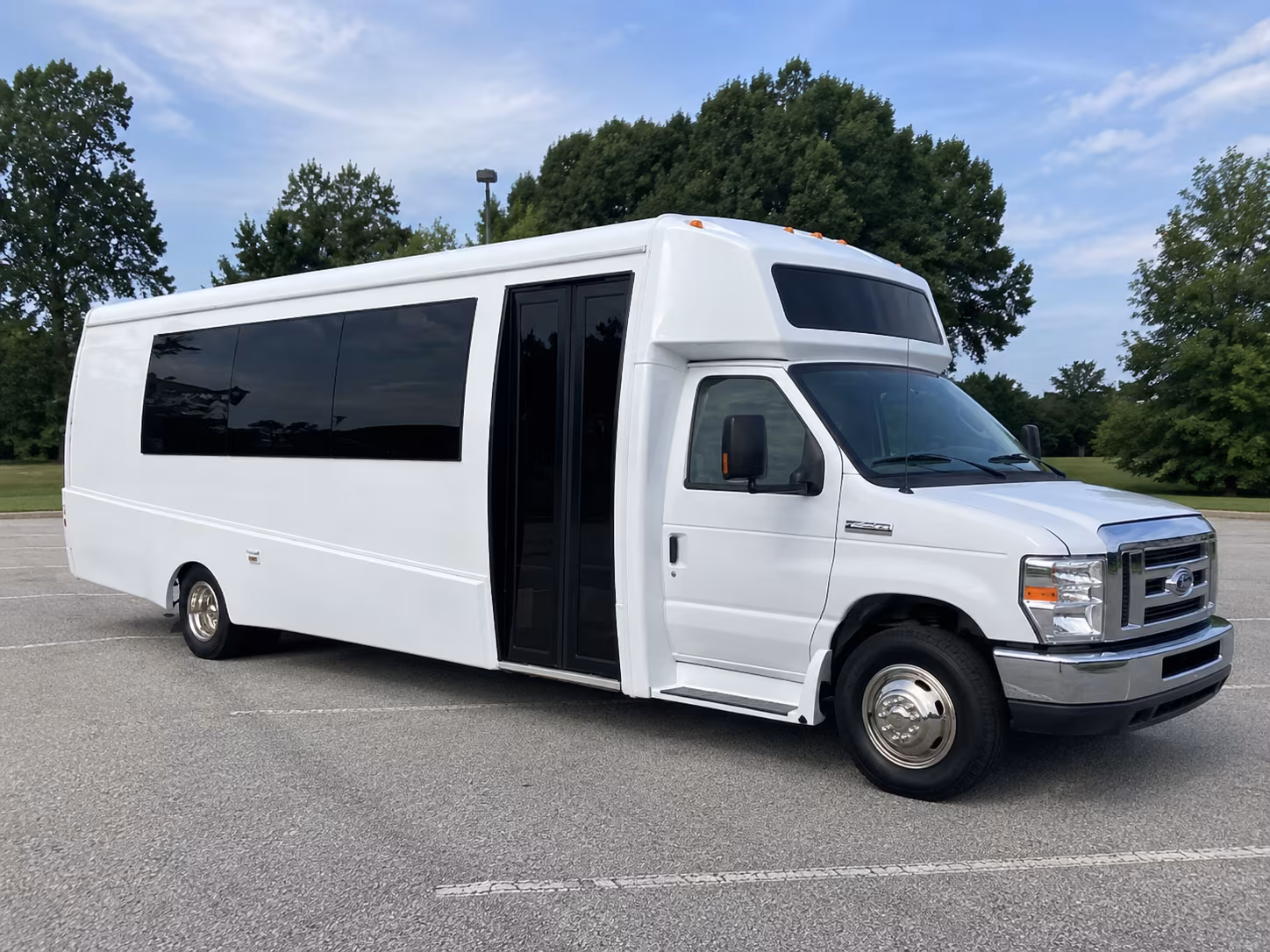 gaithersburg 18 passenger party bus