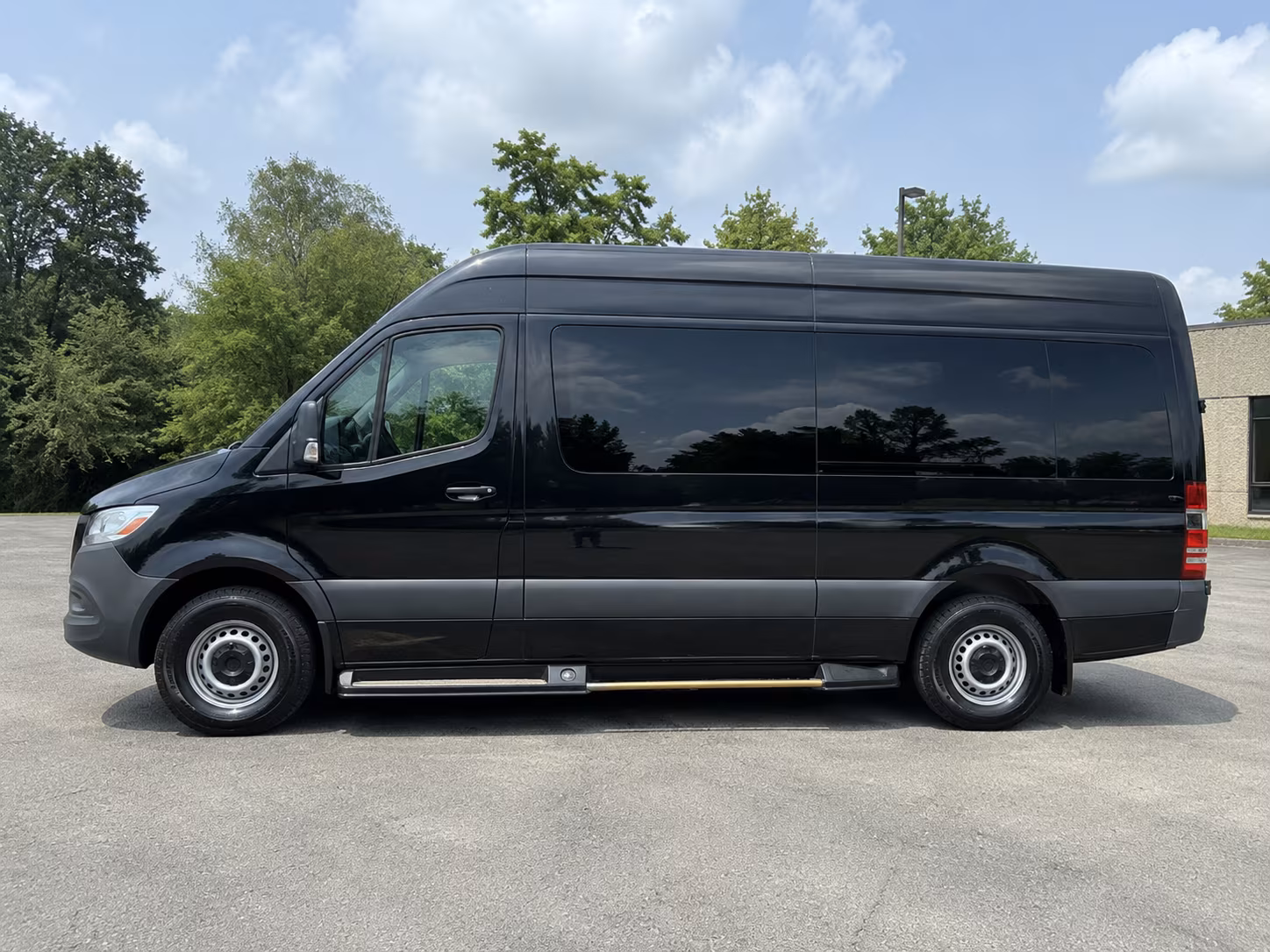 gaithersburg sprinter van with driver