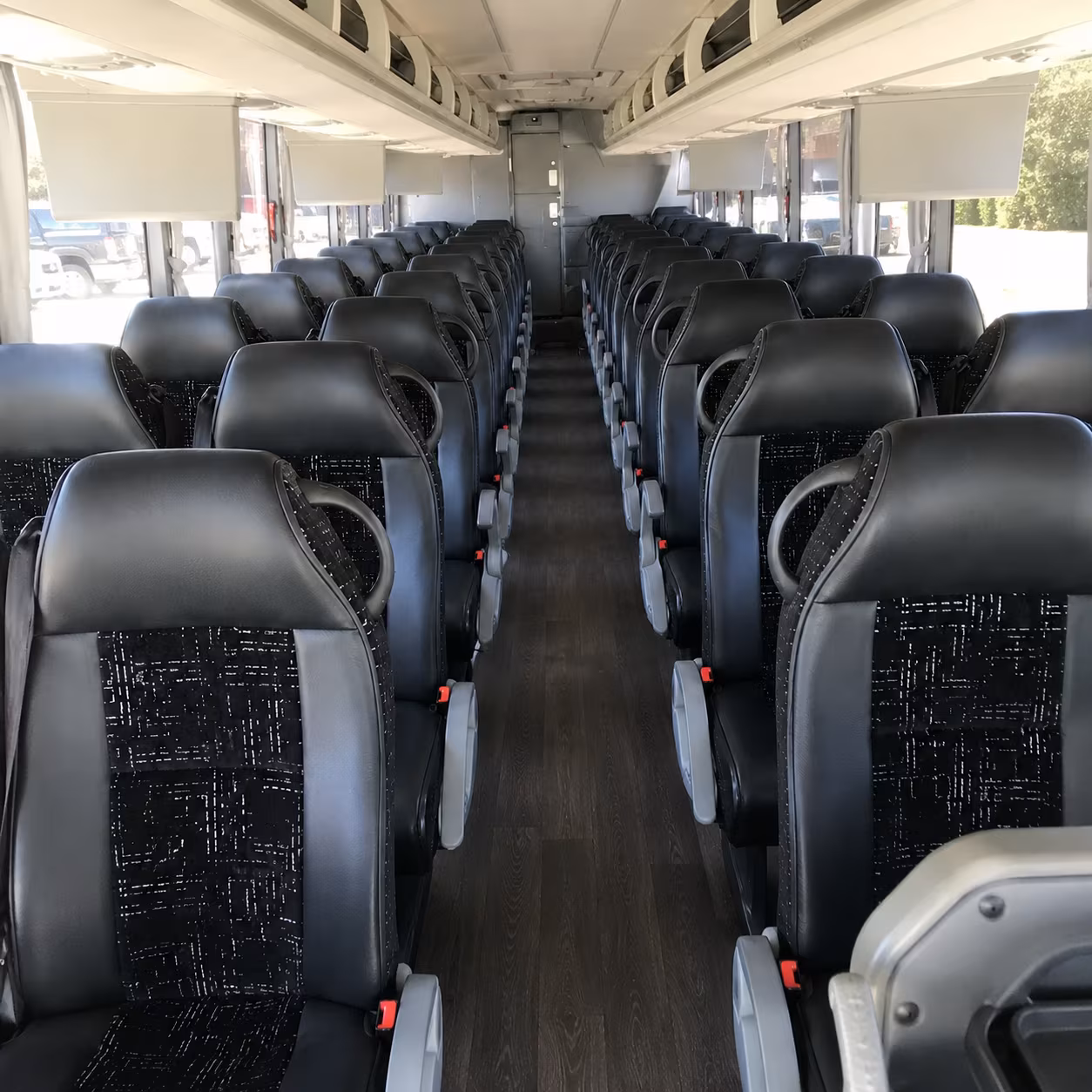 long distance charter bus trips from gaithersburg to new york city
