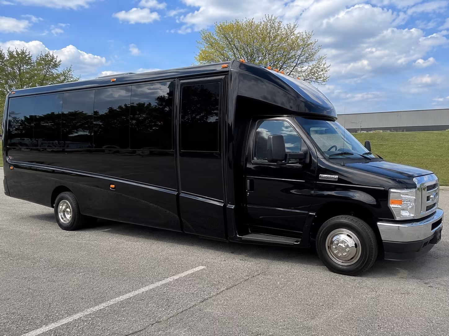 weekly worship shuttle buses for gaithersburg congregations